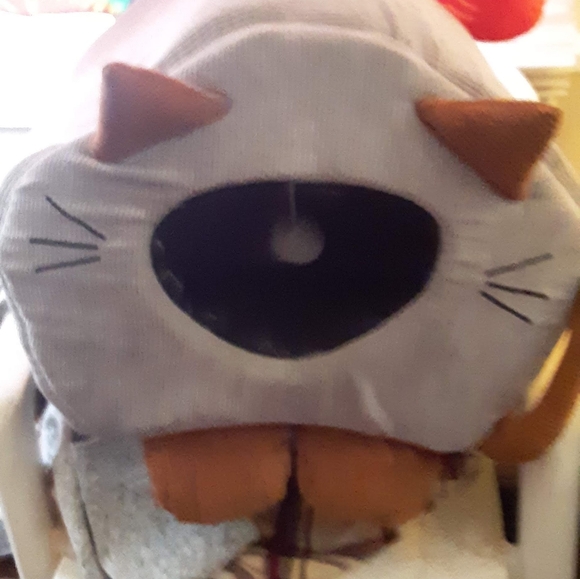 Meet your Posher, Julianna - Picture 3 of 3